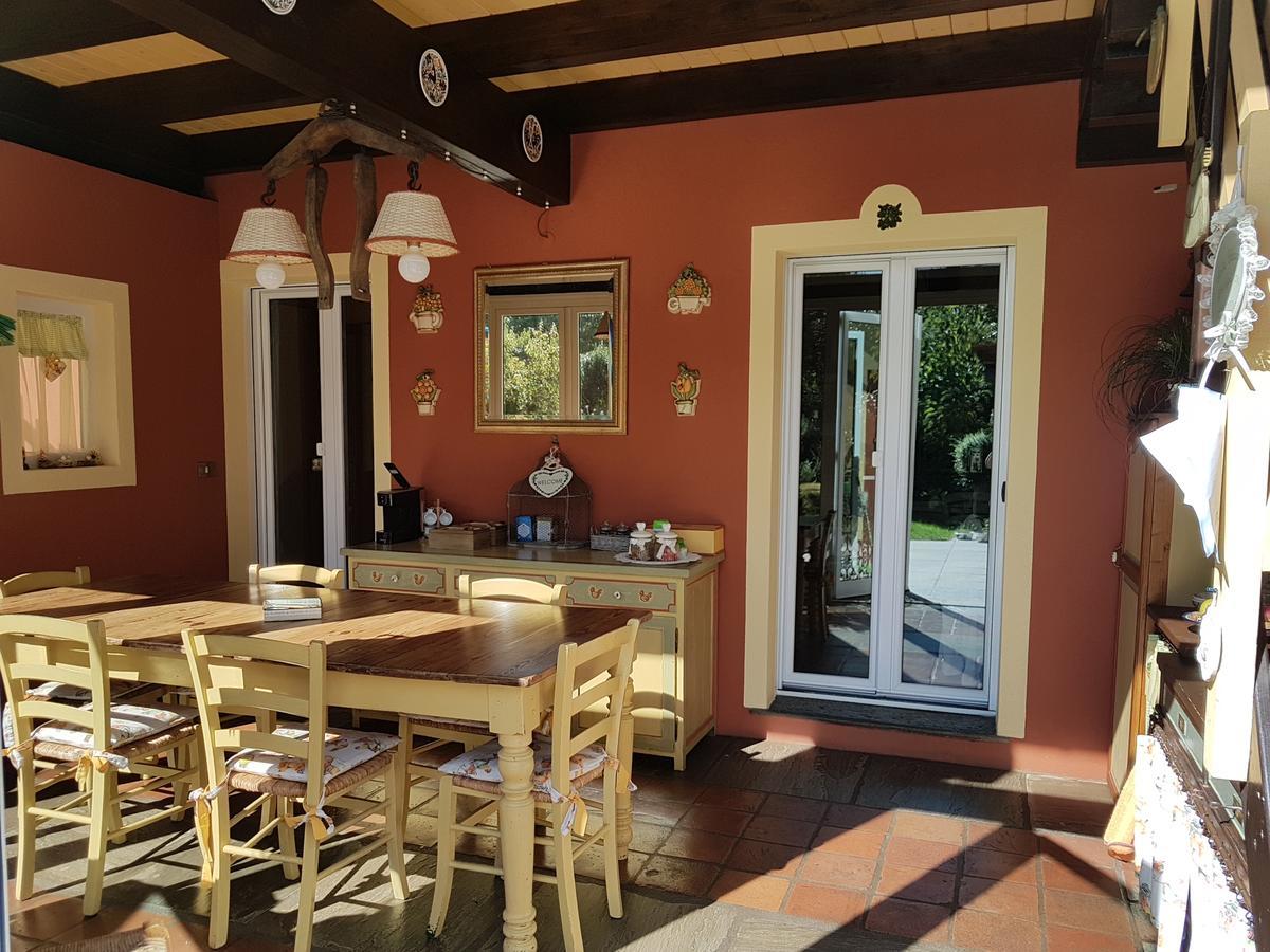 B&B La Cascina Di Monia E Mario Borgo Ticino Dış mekan fotoğraf